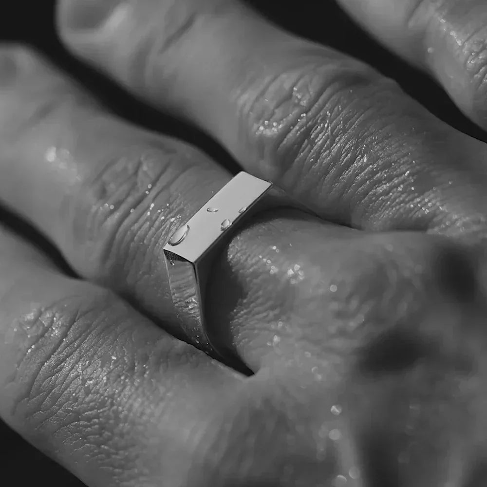 Anillo Luce